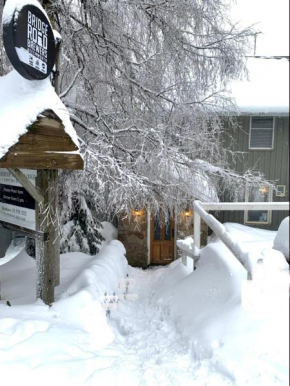 Гостиница Feathertop Alpine Lodge  Фолс Крик